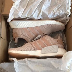 Brand new Adidas NMD R2